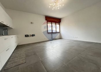 Bilocale via scarpa, 6 
 Oltreletimbro, Savona (zona Oltreletimbro) - foto 35