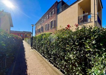 Quadrilocale Via tetti piatti, Moncalieri - foto 3