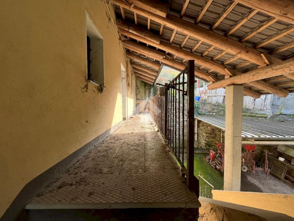 Semi-detached house Via Comba Sant'ilario, Revello - photo 2