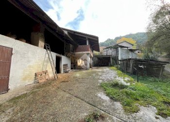 Casa semi indipendente Via Comba Sant'ilario, Revello - foto 10