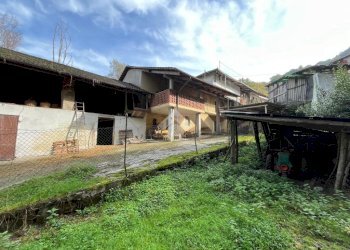 Casa semi indipendente Via Comba Sant'ilario, Revello - foto 15