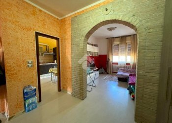 Independent house Contrada S. Dionigi, Mortara - photo 3