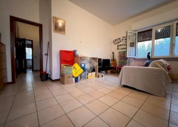 Trilocale Via Ludovico Sforza, Galliate - foto 8