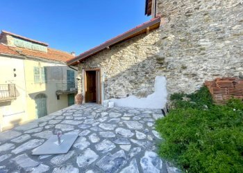 Casa semi indipendente Via XXV Aprile, Borgomaro - foto 2