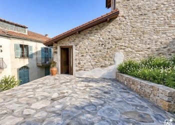Semi-detached house Via XXV Aprile, Borgomaro - photo 2