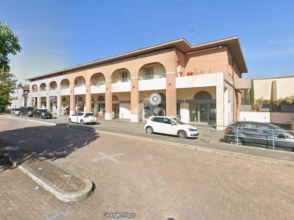 Negozio Piazza Monte Grappa, Forlì - foto 1