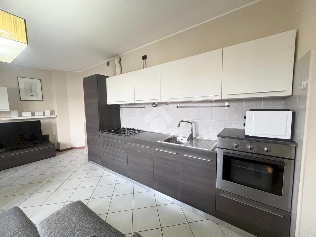 Two-room apartment Via pasubio, Legnano - photo 3