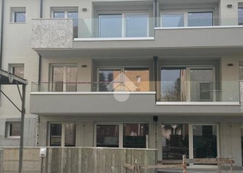 Three-room apartment Via Alessandro Volta, Vignate - photo 16
