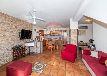 Sala da pranzo - Villa Via Marsala
 
23/A, Mascalucia - foto 7