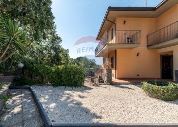 Casa all\'aperto - Villa Via Marsala
 
23/A, Mascalucia - foto 31