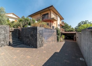 Casa all\'aperto - Villa Via Marsala
 
23/A, Mascalucia - foto 41