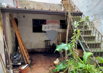 Terrazza - Casa semi indipendente Via Magri'
 
40, Catania - foto 14