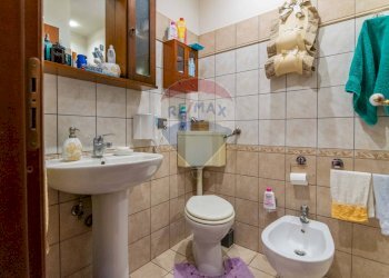 Bagno - Villa Via Giovanni Gentile
 
30, Aci Sant'Antonio - foto 48