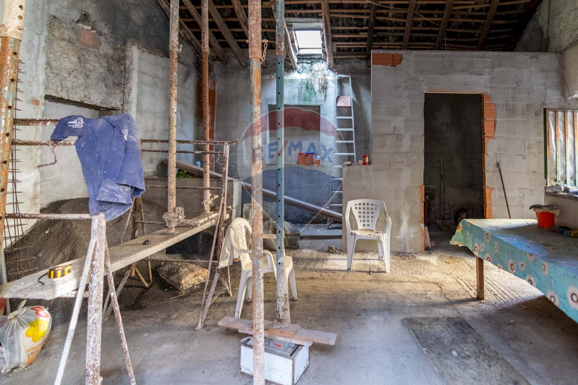 Dispensa di stoccaggio - Casa indipendente Via Pagani
 
43, Riposto - foto 2