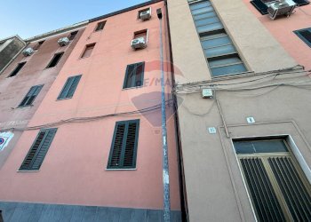 Edificio all\'aperto - Quadrilocale Via Nuovalucello
 
85, Catania - foto 2