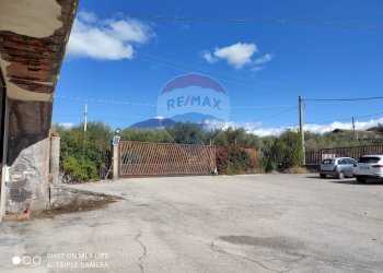 Terrazza - Magazzino Contrada Marvizzaro
47, Paterno - foto 4