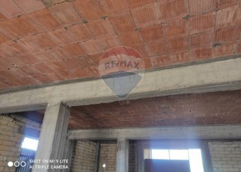 Dettagli - Magazzino Contrada Marvizzaro
47, Paterno - foto 8