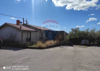 Casa all\'aperto - Magazzino Contrada Marvizzaro
47, Paterno - foto 15