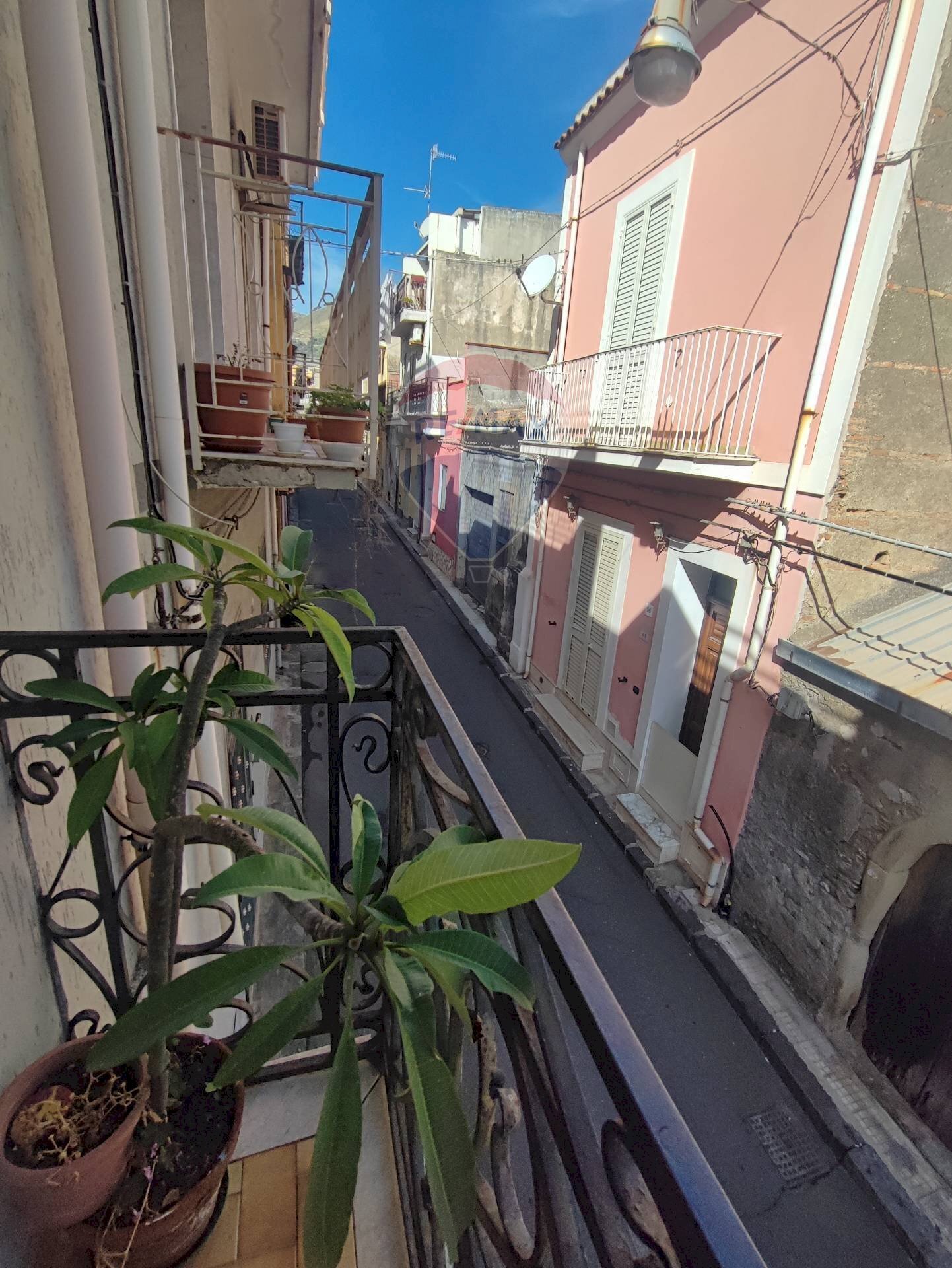 Balcone - Casa indipendente VIA CESARE BATTISTI
 
33, Furci Siculo - foto 2