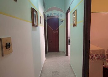 Hall / corridoio - Casa indipendente VIA CESARE BATTISTI
 
33, Furci Siculo - foto 21