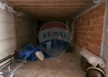 interno - Box Via Salvemini
 
int. 7, Vieste - foto 6