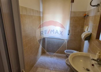 bagno - Appartamento Viale XXIV Maggio
 
58, Vieste - foto 10