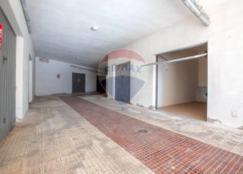 Parcheggio - Bilocale Via Carlo Alberto Dalla Chiesa
 
15, Alghero - foto 26