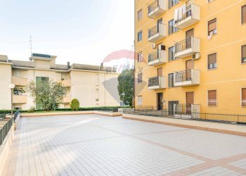 Edificio all\'aperto - Trilocale viale pirandello
 
26, Busto Arsizio - foto 24
