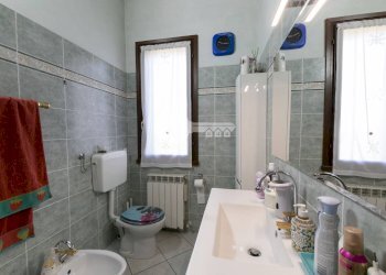 Foto 7 - Quadrilocale Via San Rocco
 
18, Seniga - foto 7