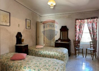 Camera / camera da letto - Casa indipendente Via Orientale
 
snc, Roccasicura - foto 38