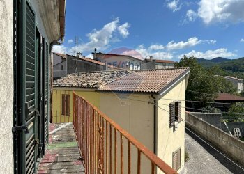 Balcone - Casa indipendente Via Orientale
 
snc, Roccasicura - foto 46