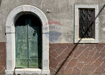 Edificio all\'aperto - Casa indipendente Via Orientale
 
snc, Roccasicura - foto 132