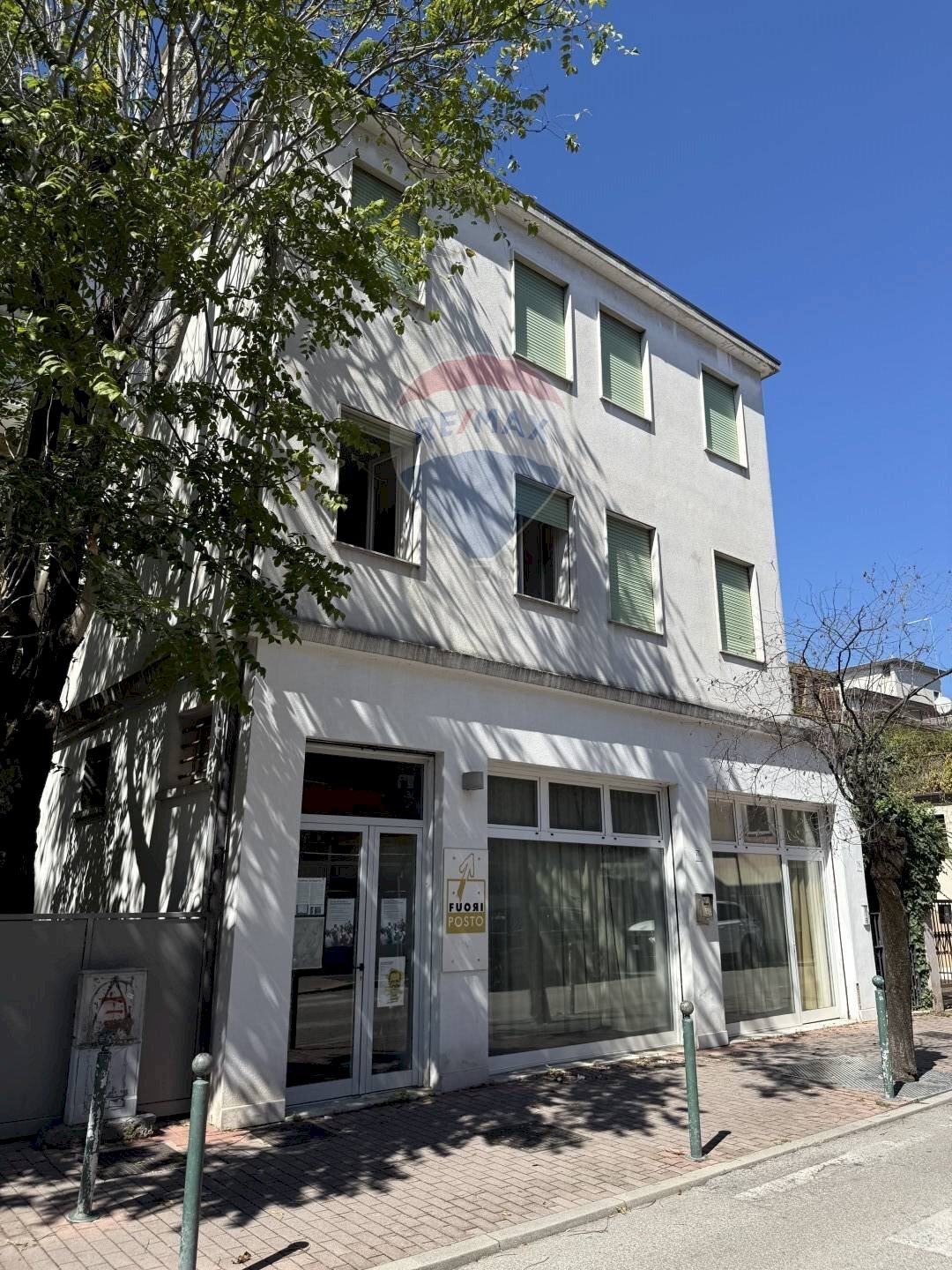 Edificio all\'aperto - Locale Commerciale Via Felisati
 
70, Venezia - foto 3