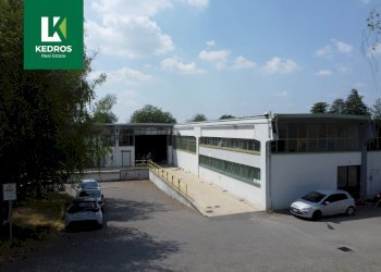 Foto 3 - Capannone Via Indipendenza
 
6, Binago - foto 3