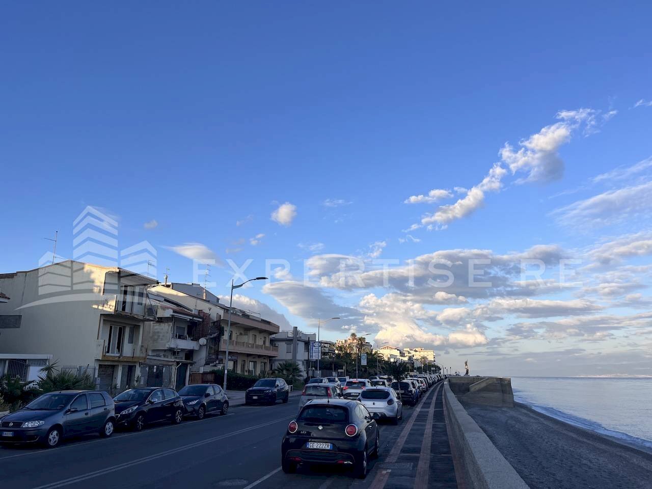 Foto 2 - Stabile - Palazzo Lungomare Giovanni Falcone
 
163, Santa Teresa di Riva - foto 2