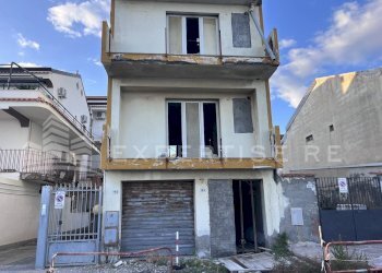 Foto 29 - Stabile - Palazzo Lungomare Giovanni Falcone
 
163, Santa Teresa di Riva - foto 29