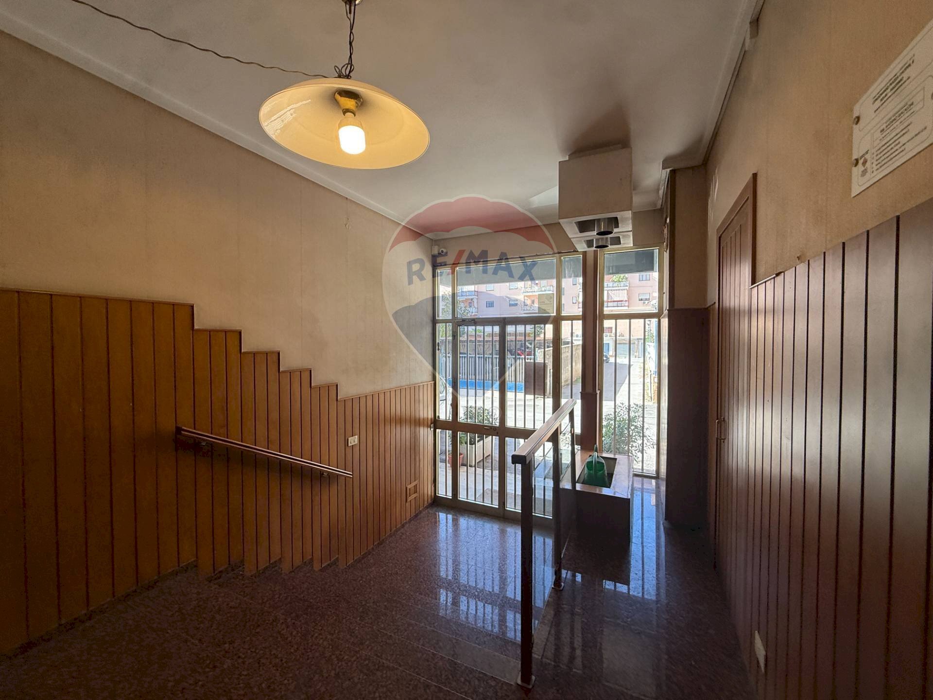 Ricezione / Lobby - Quadrilocale Piazza Federico Chopin
 
6, Palermo - foto 2