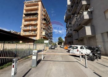 Edificio all\'aperto - Quadrilocale Piazza Federico Chopin
 
6, Palermo - foto 1