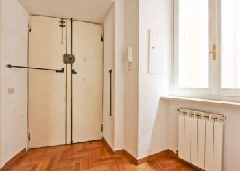 Ingresso - Trilocale via dei Pastini, 11, Roma (zona Centro Storico) - foto 17