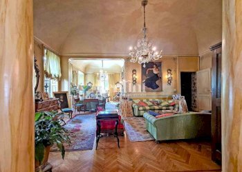 Salone - Villa via Goffredo Mameli, Casale Monferrato - photo 11