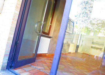 Terrazzo - Shop via Roma, 27, Gropparello - photo 1