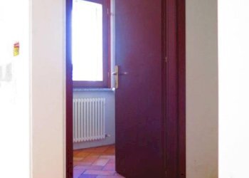 Disimpegno - Shop via Roma, 27, Gropparello - photo 6