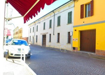 Facciata - Casa indipendente via Romani, 11, Casalmaggiore - foto 24