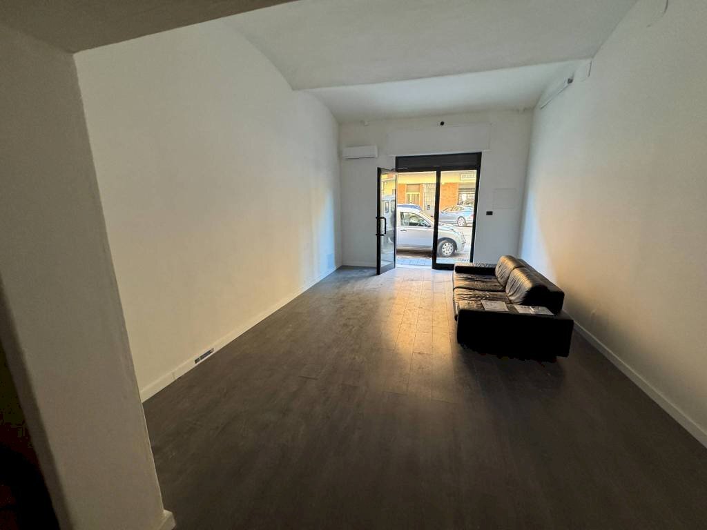 Interno non residenziale - Shop via Porrettana, 308, Casalecchio di Reno - photo 3