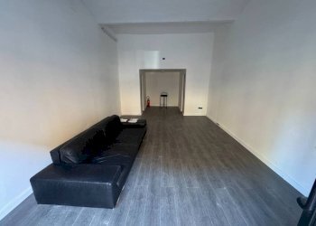 Salone - Negozio via Porrettana, 308, Casalecchio di Reno - foto 1