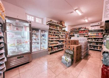 Interno non residenziale - Alimentari - Gastronomia piazza della Costituente, Ventimiglia - foto 14