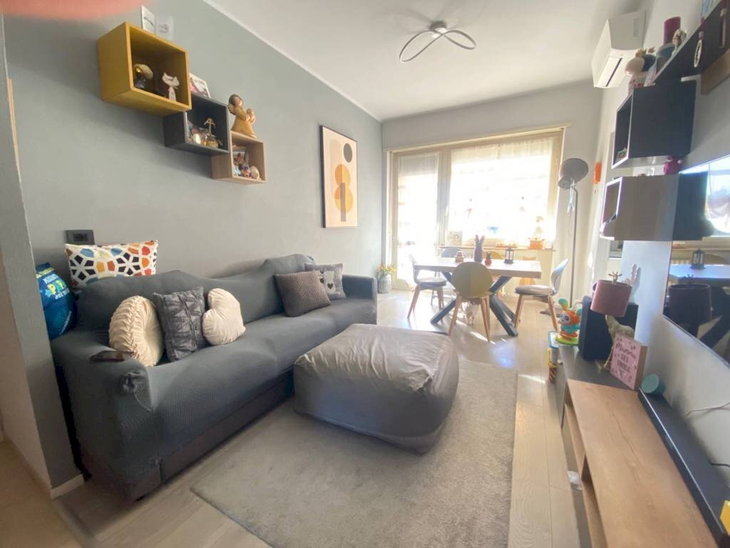 Soggiorno - Trilocale via Poirino, 18, Carmagnola - foto 2