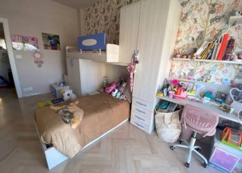 Camera da letto - Trilocale via Poirino, 18, Carmagnola - foto 24