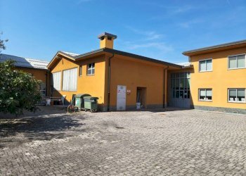 Cortile interno - Capannone strada Privata, 3, Carrù - foto 1
