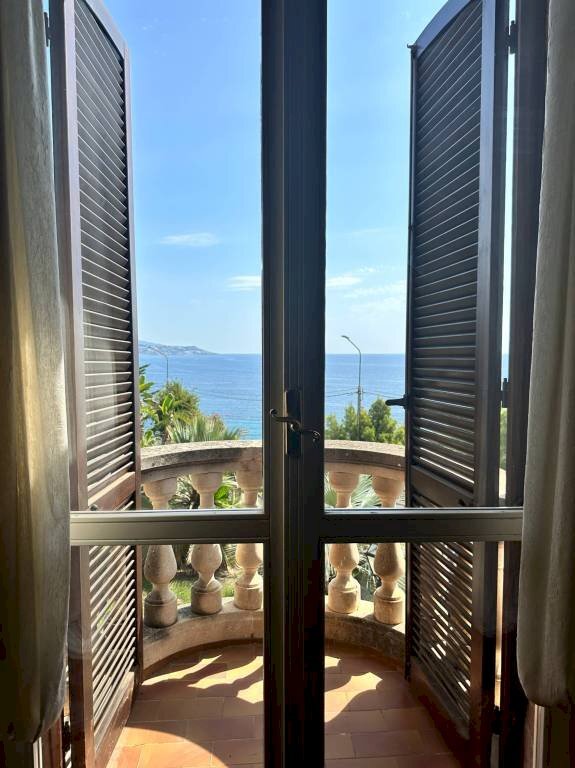 Vista - Villa via Aurelia, Sanremo - photo 1